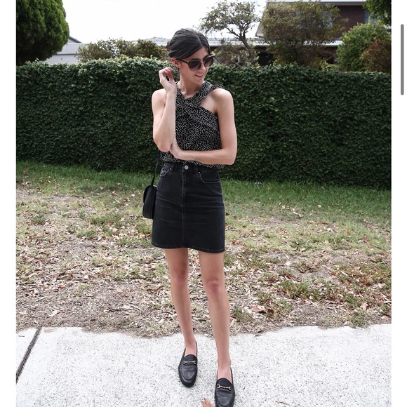 EUC J Crew 100% silk top size 6 - Picture 1 of 8